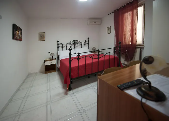 Hotel Athena